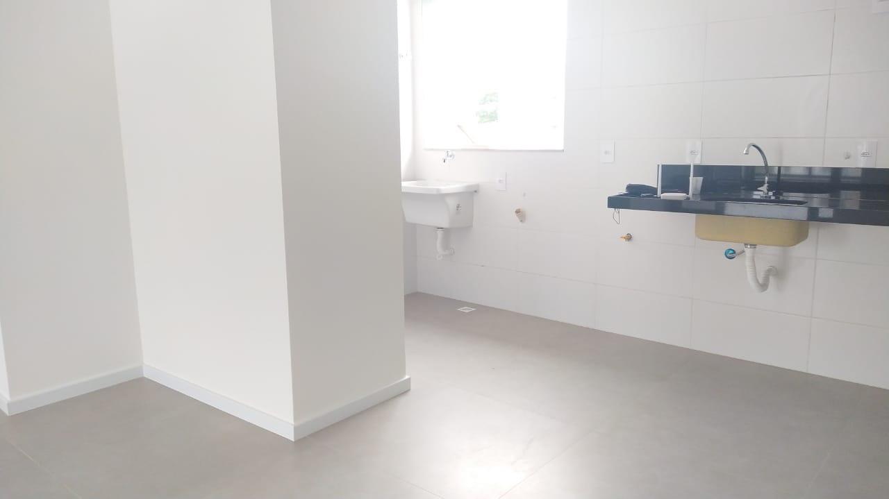 Apartamento à venda com 3 quartos, 76m² - Foto 7