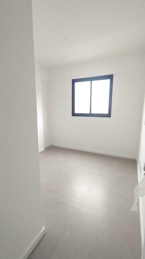 Apartamento à venda com 3 quartos, 76m² - Foto 12