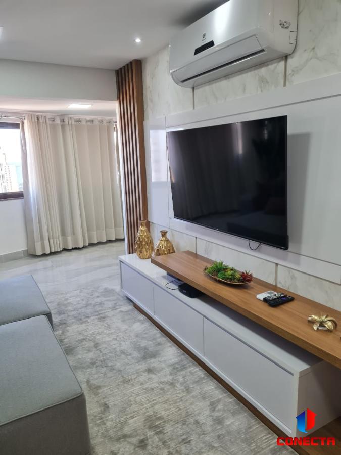 Apartamento à venda com 3 quartos, 175m² - Foto 4