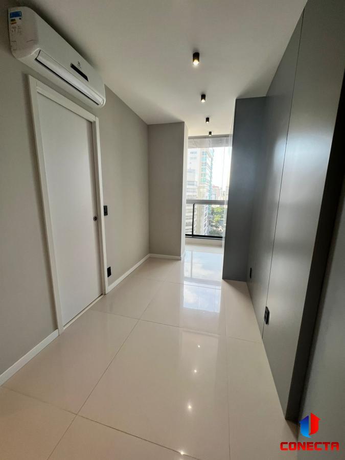 Apartamento à venda com 3 quartos, 99m² - Foto 8