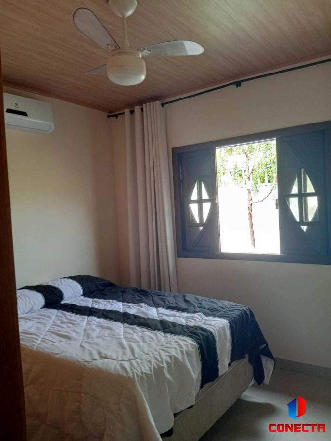 Casa à venda com 2 quartos, 62m² - Foto 14