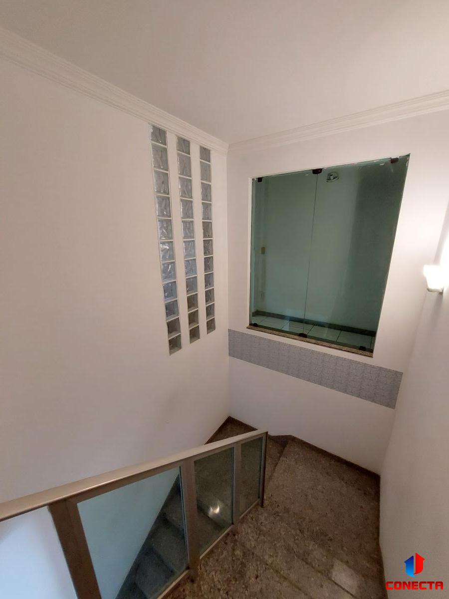 Casa à venda com 3 quartos, 287m² - Foto 12