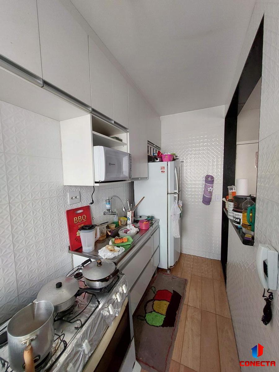 Apartamento à venda com 2 quartos, 45m² - Foto 4