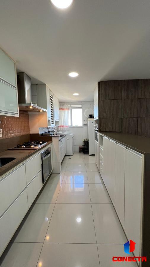 Apartamento à venda com 4 quartos, 260m² - Foto 7