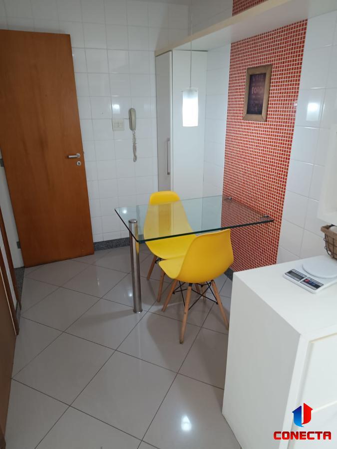 Apartamento à venda com 3 quartos, 117m² - Foto 7