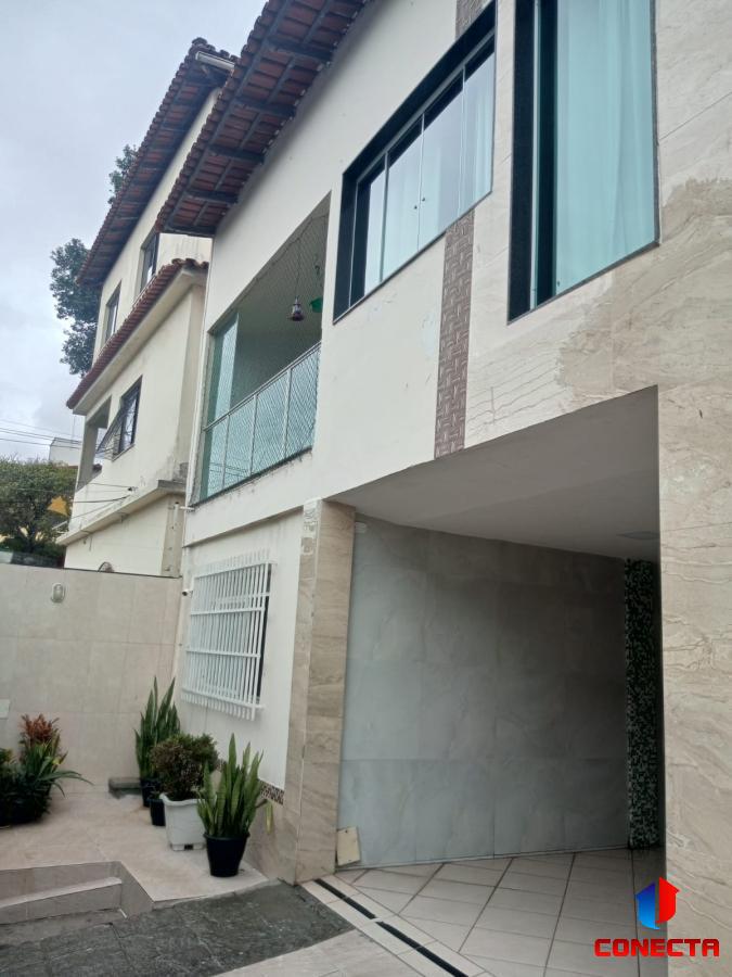 Casa à venda com 3 quartos, 180m² - Foto 9