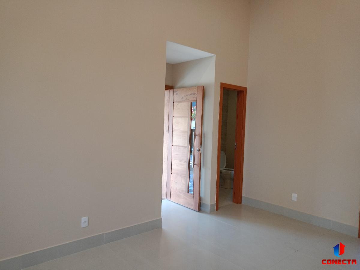 Casa à venda com 4 quartos, 200m² - Foto 29