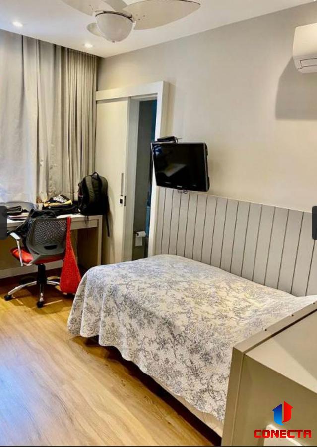 Apartamento à venda com 4 quartos, 230m² - Foto 16