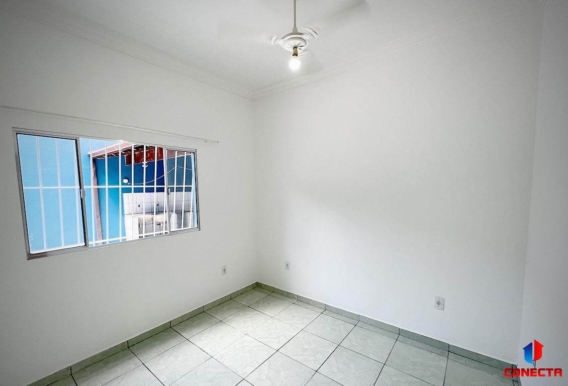 Casa à venda com 5 quartos, 300m² - Foto 12