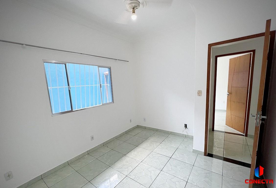 Casa à venda com 5 quartos, 300m² - Foto 14