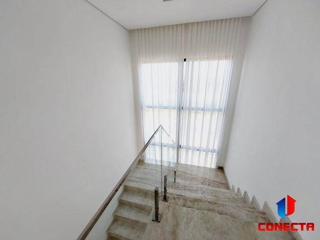 Casa à venda com 4 quartos, 334m² - Foto 15