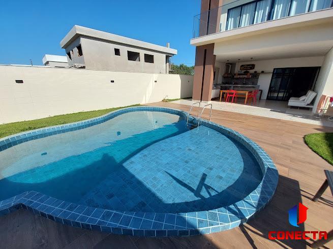 Casa à venda com 4 quartos, 334m² - Foto 3