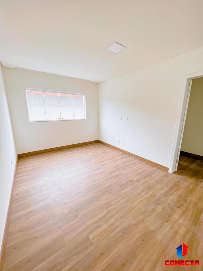 Casa à venda com 4 quartos, 380m² - Foto 17