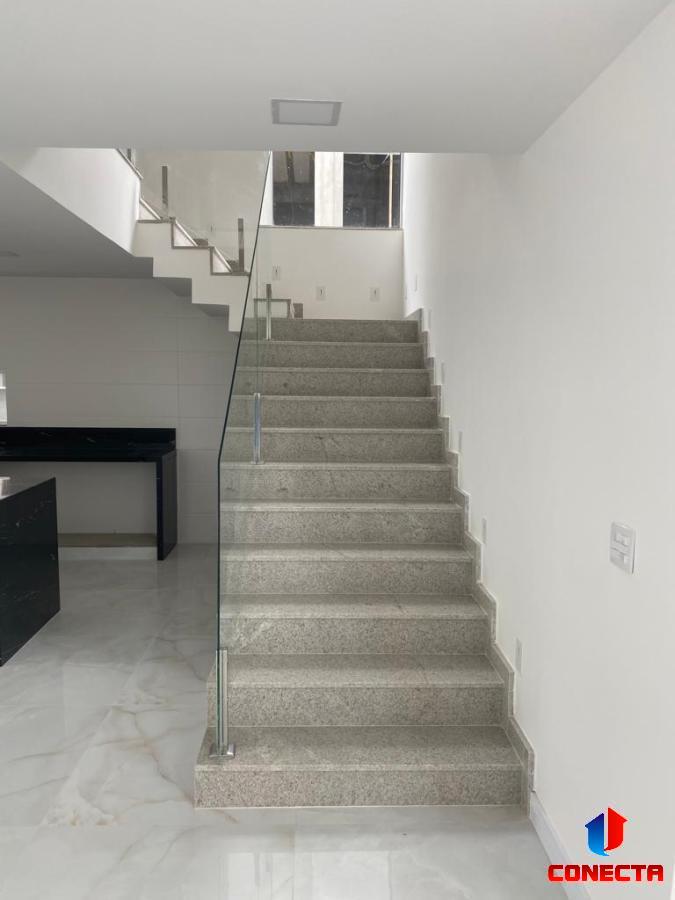 Casa à venda com 4 quartos, 380m² - Foto 11