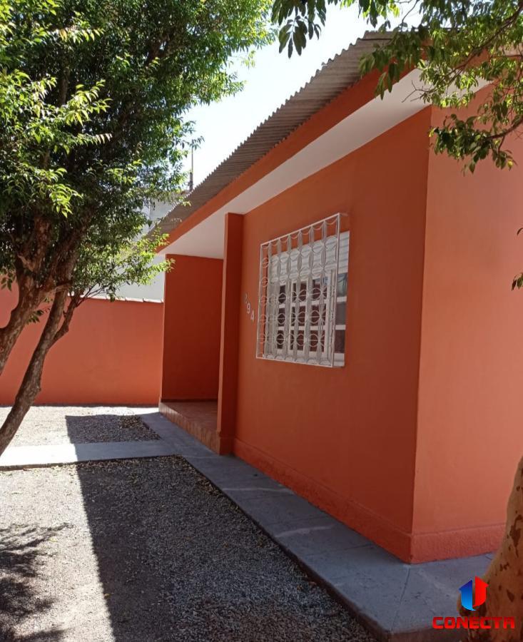 Casa à venda com 3 quartos, 150m² - Foto 2