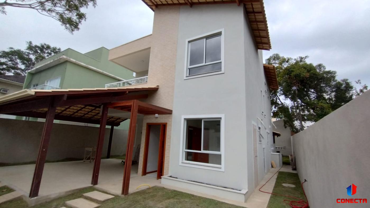 Casa à venda com 3 quartos, 198m² - Foto 1