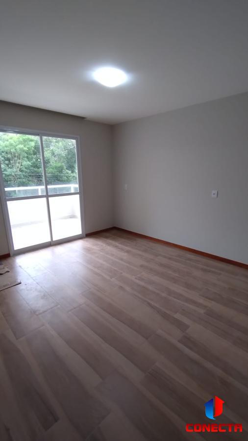 Casa à venda com 3 quartos, 198m² - Foto 4