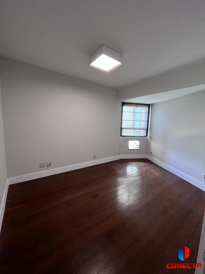 Apartamento à venda com 5 quartos, 270m² - Foto 20