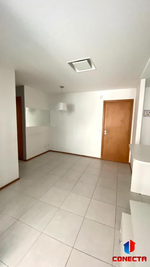 Apartamento à venda com 2 quartos, 60m² - Foto 1