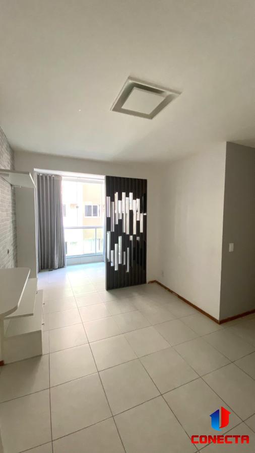 Apartamento à venda com 2 quartos, 60m² - Foto 2