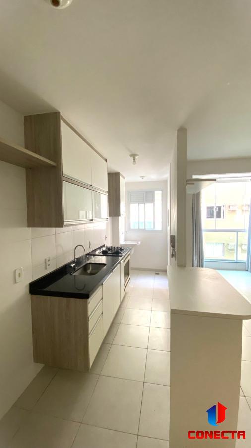 Apartamento à venda com 2 quartos, 60m² - Foto 4