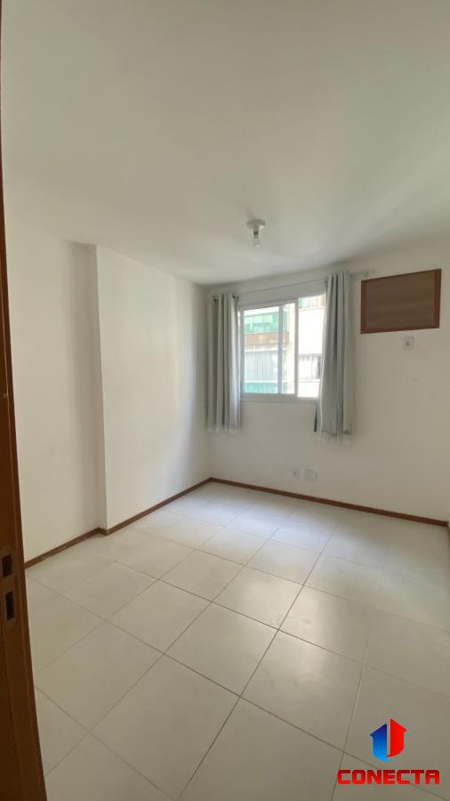 Apartamento à venda com 2 quartos, 60m² - Foto 7