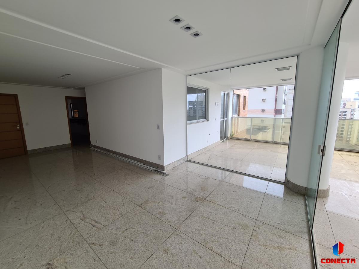 Apartamento à venda com 4 quartos, 141m² - Foto 4