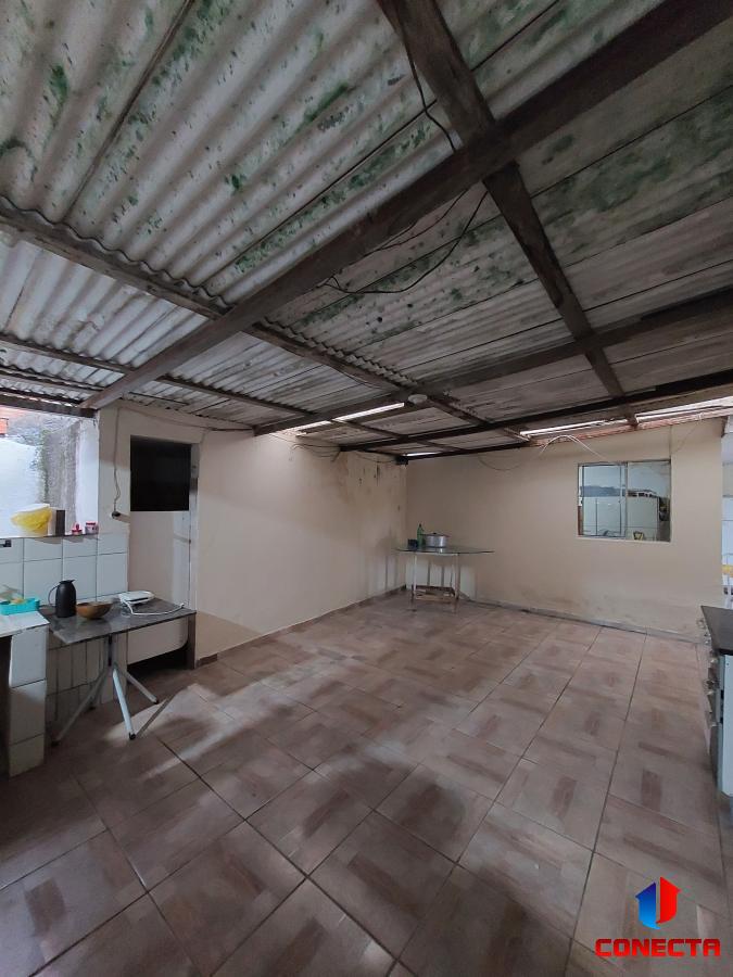 Casa à venda com 3 quartos, 210m² - Foto 8