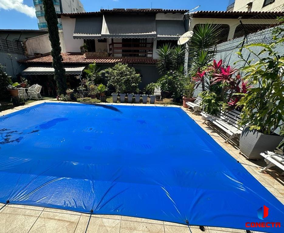 Casa à venda com 8 quartos, 490m² - Foto 13