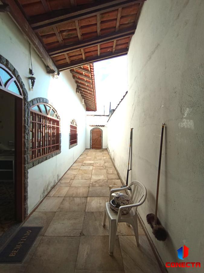 Casa à venda com 3 quartos, 175m² - Foto 9