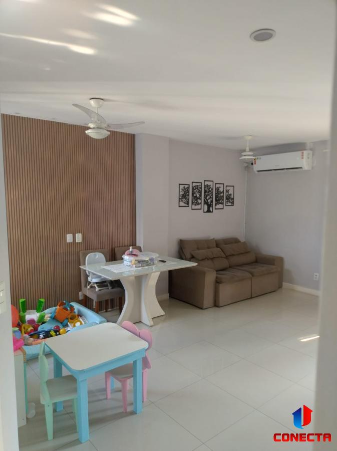 Apartamento à venda com 3 quartos, 130m² - Foto 1