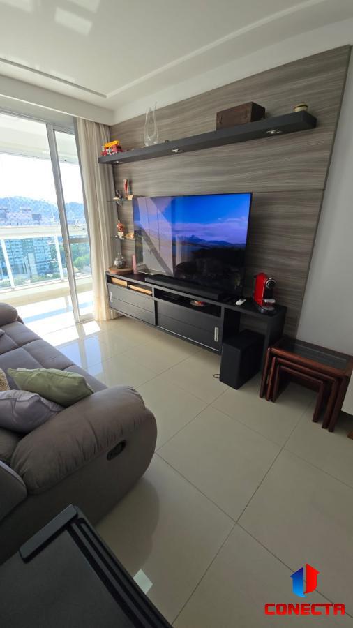 Apartamento à venda com 2 quartos, 93m² - Foto 4