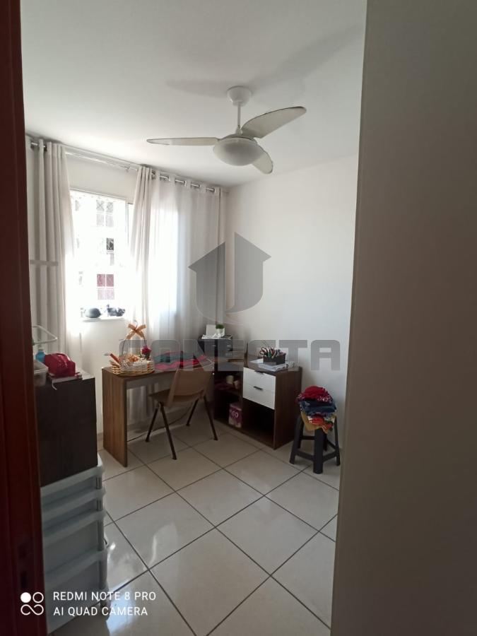 Apartamento à venda com 2 quartos, 48m² - Foto 4