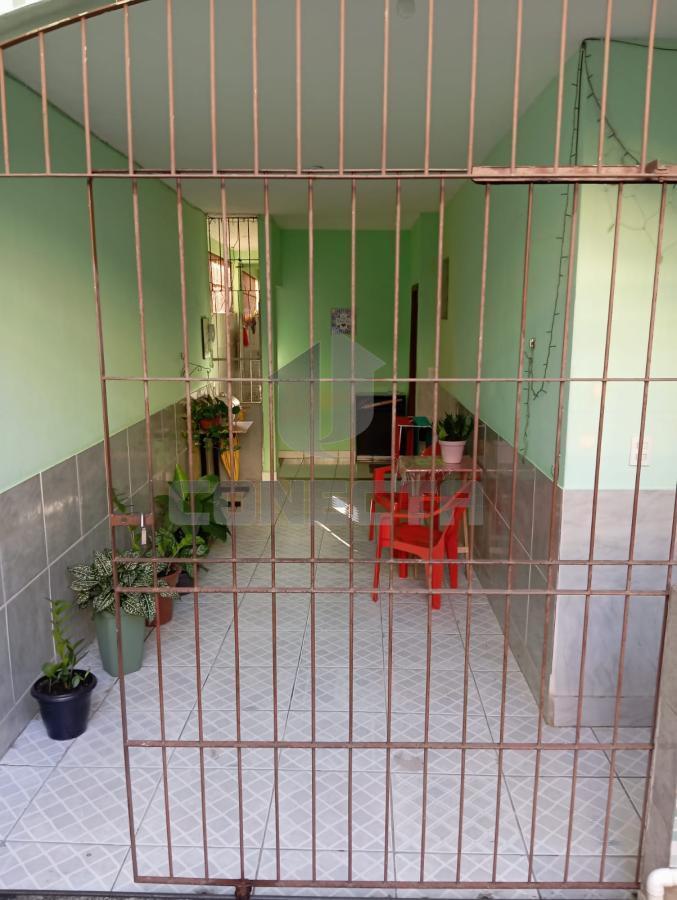 Prédio Inteiro à venda com 11 quartos, 300m² - Foto 6