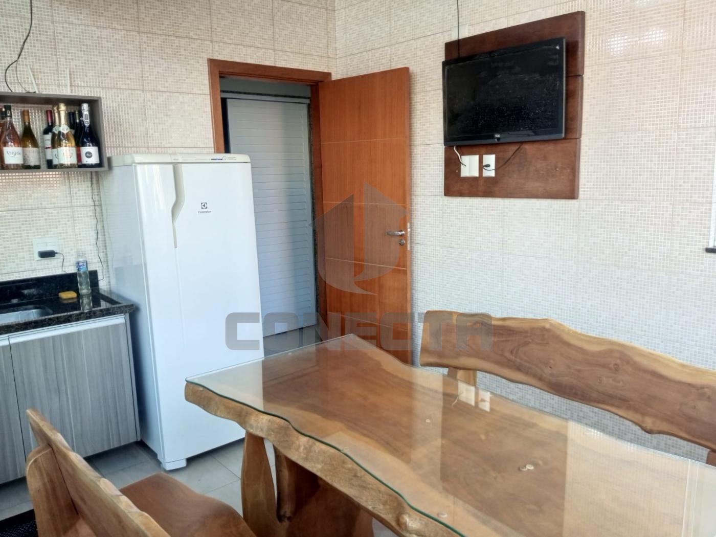 Casa à venda com 3 quartos, 181m² - Foto 2