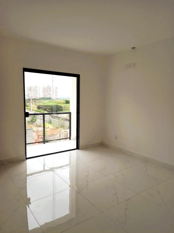 Casa à venda com 3 quartos, 102m² - Foto 11