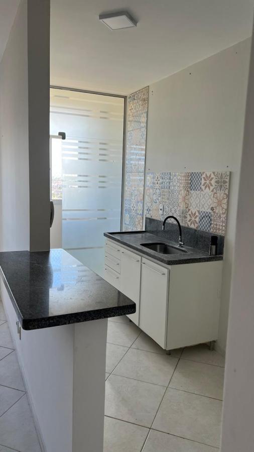 Apartamento à venda com 3 quartos, 80m² - Foto 2