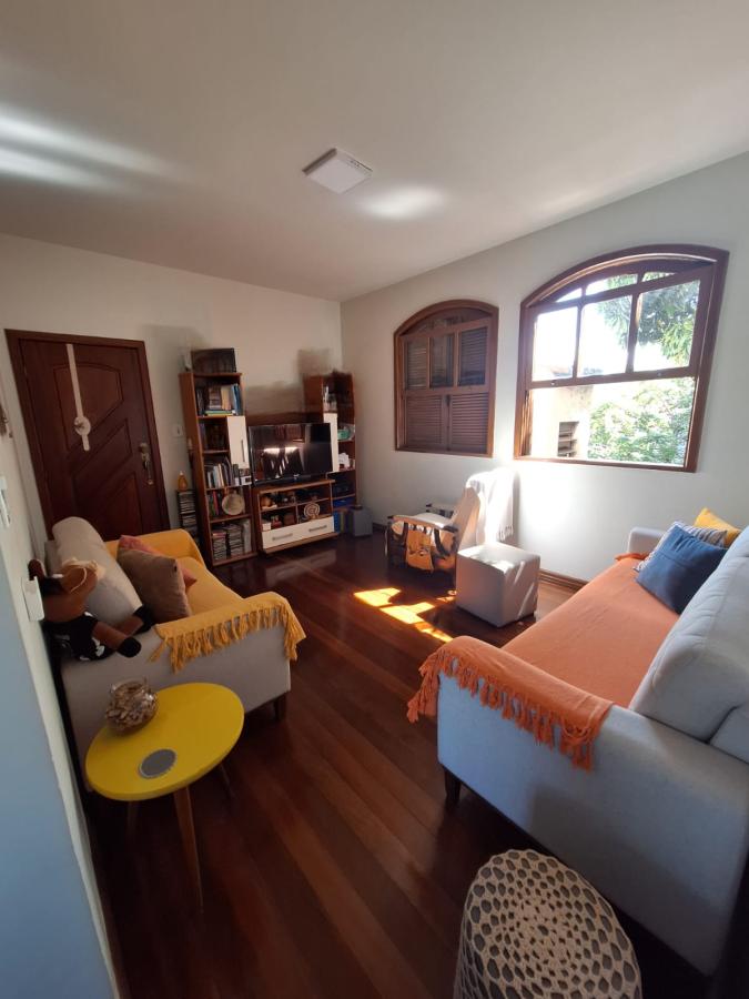 Apartamento à venda com 3 quartos, 124m² - Foto 2