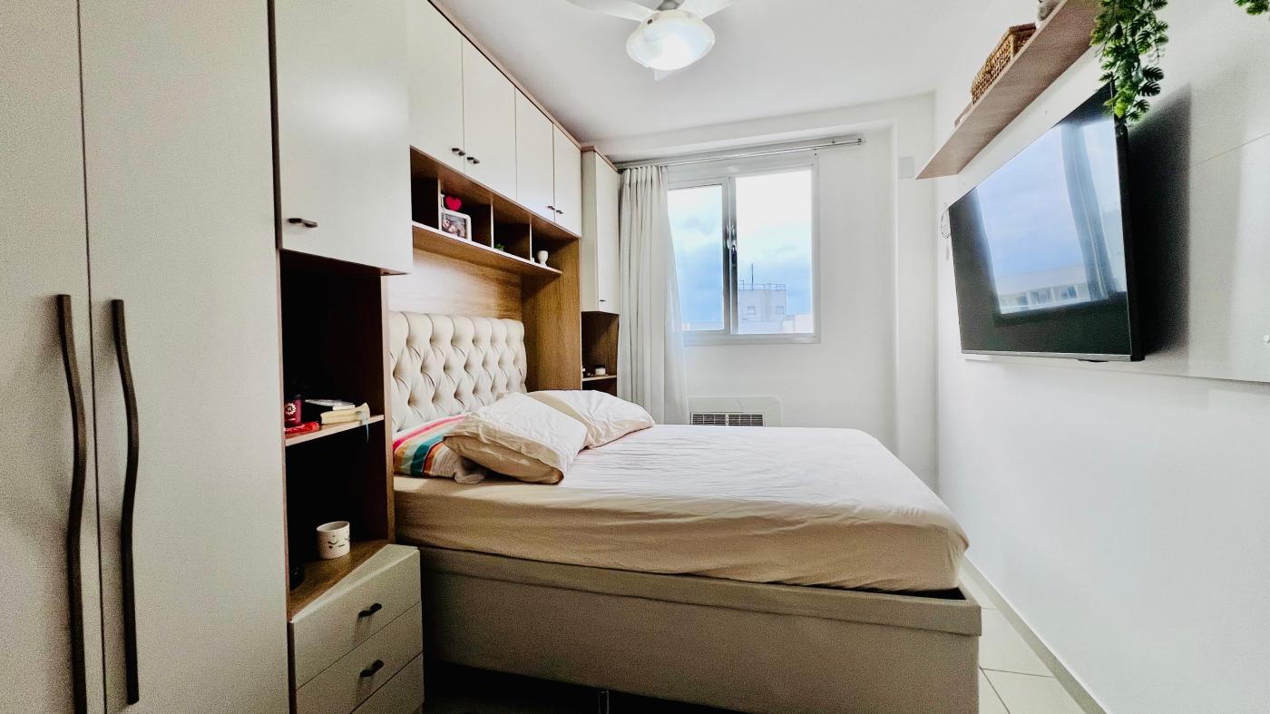 Apartamento à venda com 2 quartos, 57m² - Foto 23