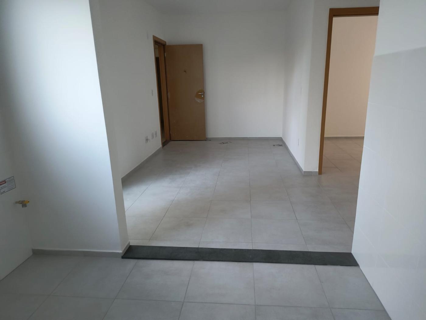 Apartamento à venda com 2 quartos, 50m² - Foto 2