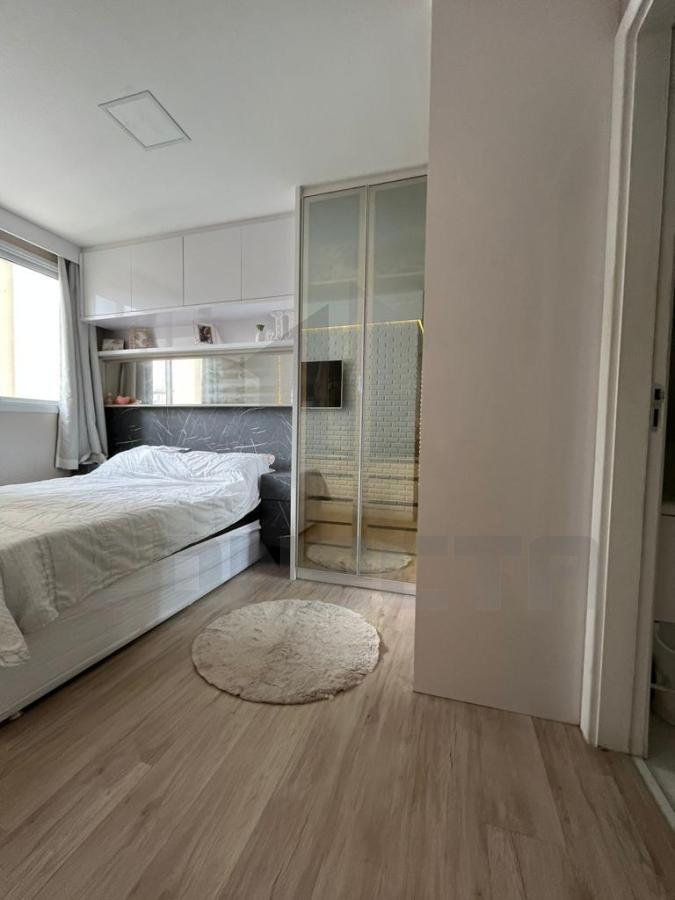 Apartamento à venda com 2 quartos, 65m² - Foto 12