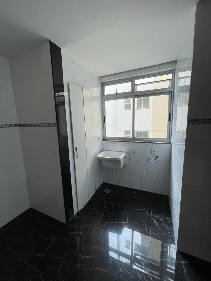 Apartamento à venda com 2 quartos, 65m² - Foto 13