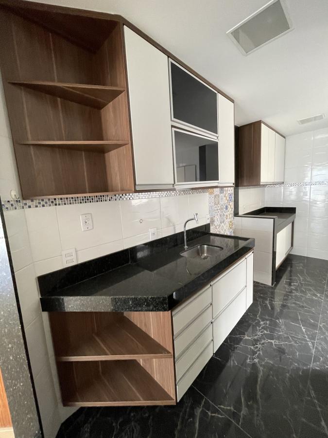 Apartamento à venda com 2 quartos, 65m² - Foto 10