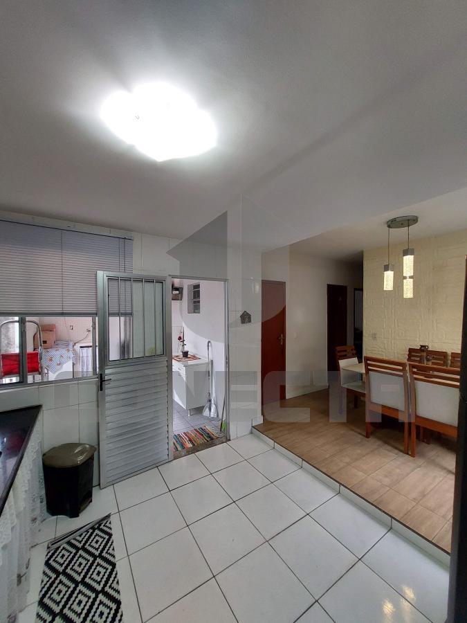 Casa à venda com 3 quartos, 140m² - Foto 15