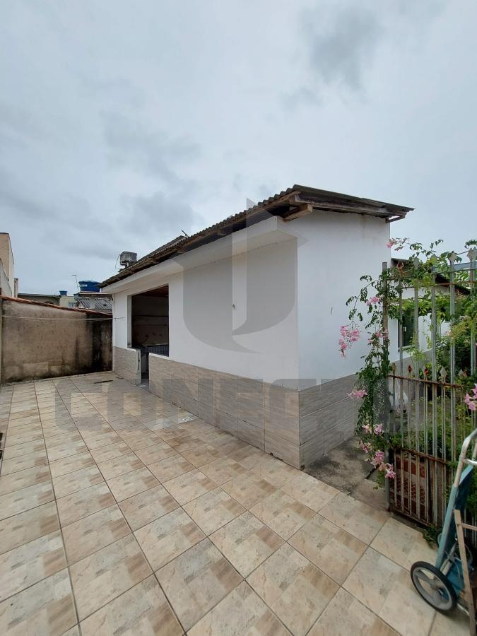 Casa à venda com 3 quartos, 140m² - Foto 23