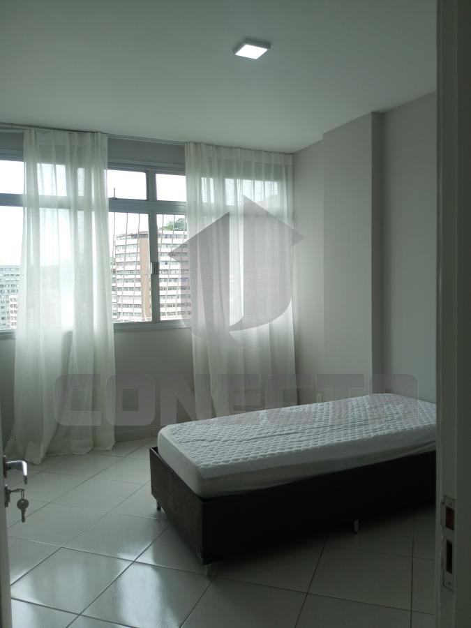 Apartamento à venda com 3 quartos, 110m² - Foto 15