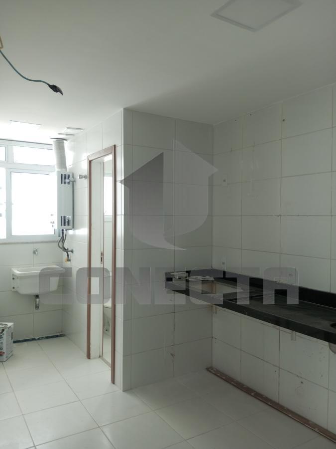 Apartamento à venda com 3 quartos, 104m² - Foto 11