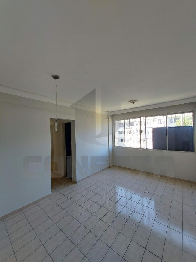 Apartamento à venda com 3 quartos, 68m² - Foto 1