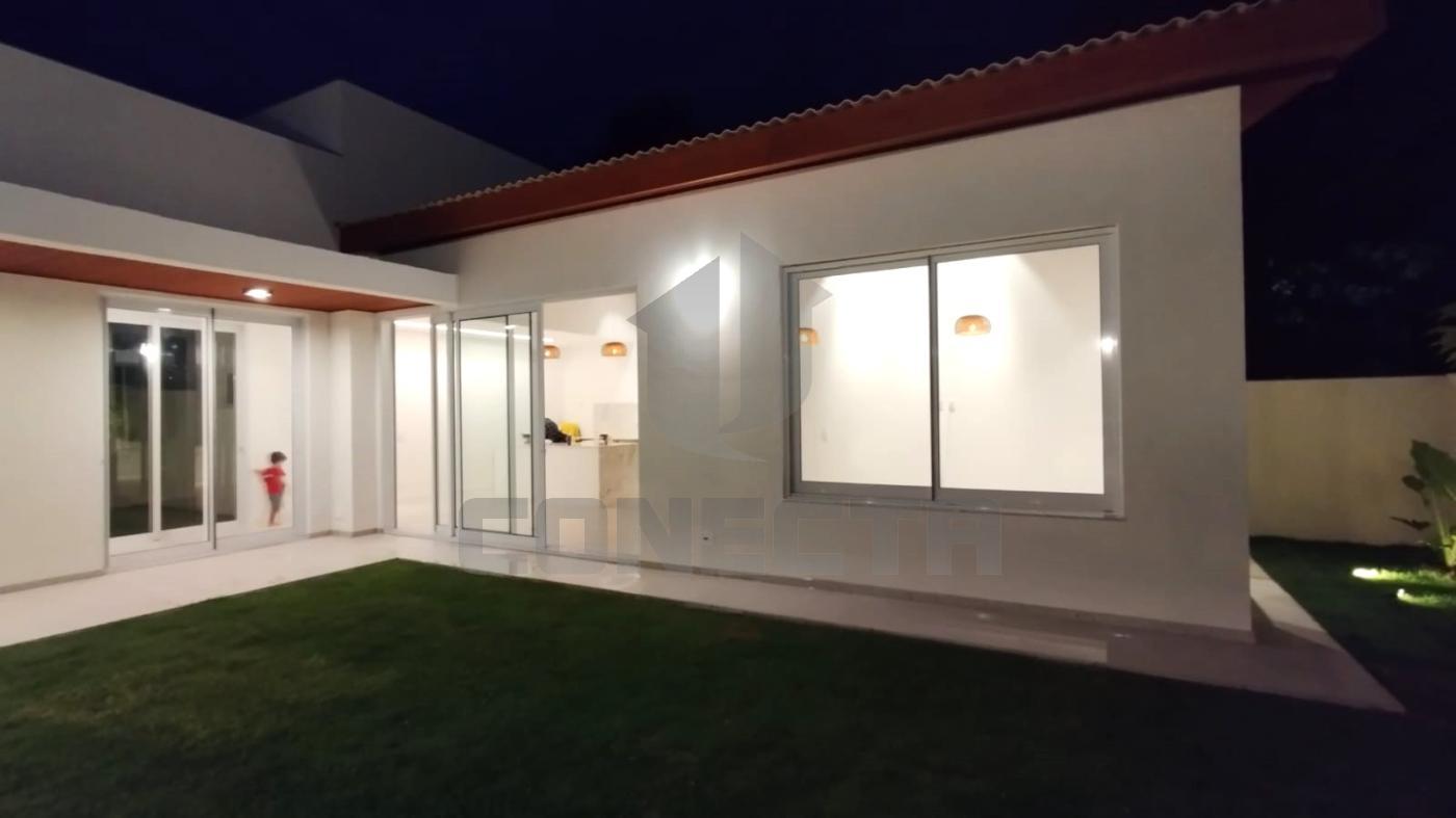 Casa à venda com 4 quartos, 211m² - Foto 8