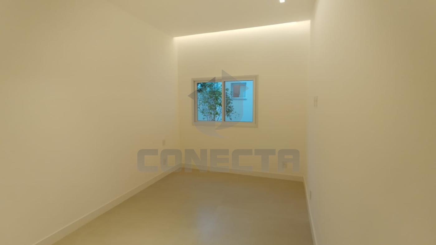 Casa à venda com 4 quartos, 211m² - Foto 16